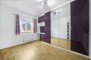 Photo 18- click for photo gallery